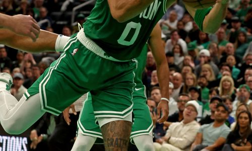 Jayson Tatum powers Celtics to historic rout of Knicks in season opener