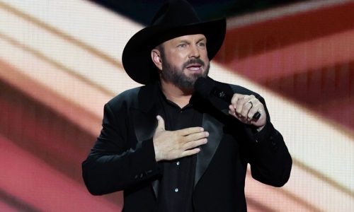 Garth Brooks rape accuser says he ID’d her ‘out of spite’