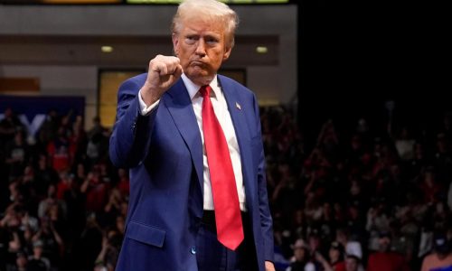 Donald Trump uses ‘Full Metal Jacket’ clips to portray his ideal military