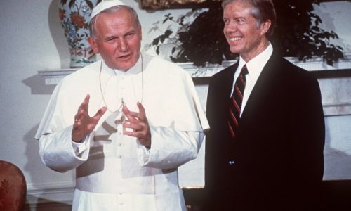 Today in History: October 6, Pope John Paul II visits the White House