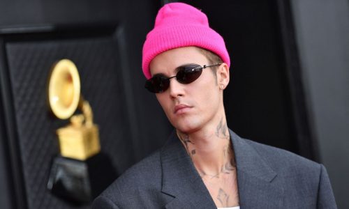 Justin Bieber might sue ex-managers for mismanaging money