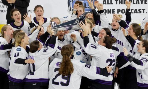 Pro Women’s Hockey League says it could add as many as two teams for 2025-26 season