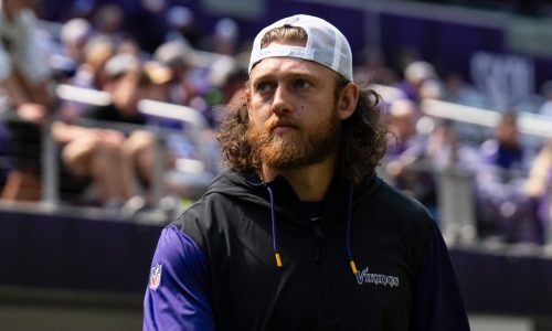 An inside look at how Vikings tight end T.J. Hockenson worked his way back