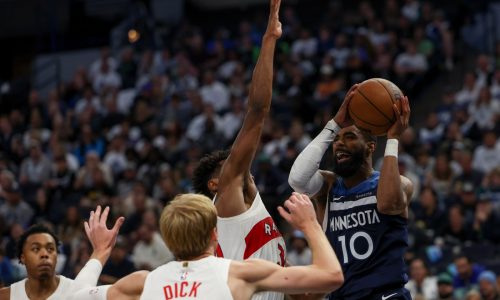 Timberwolves’ Mike Conley working through wrist ailment, isn’t worried about early shooting struggles