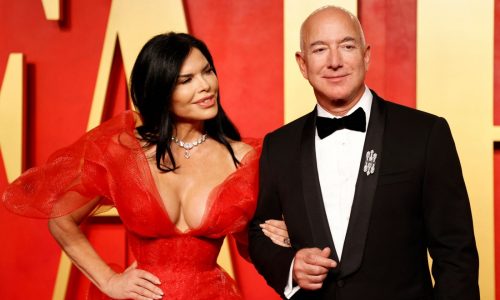 Jeff Bezos and Lauren Sanchez partied with Katy Perry in Europe amid Post crisis: reports