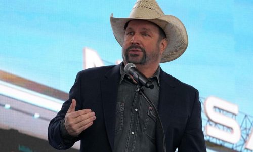 Garth Brooks accused of rape in lawsuit from hair-and-makeup artist