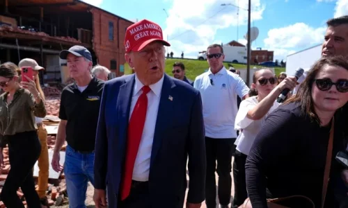 Trump Visits Southern Georgia With Fuel and Aid, Gets Briefed on Helene Damage