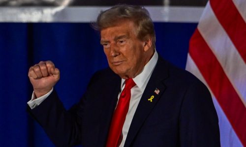 Trump vows to eliminate income taxes on Americans living abroad