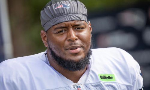 Patriots rule out Vederian Lowe, ensuring seven offensive line combo