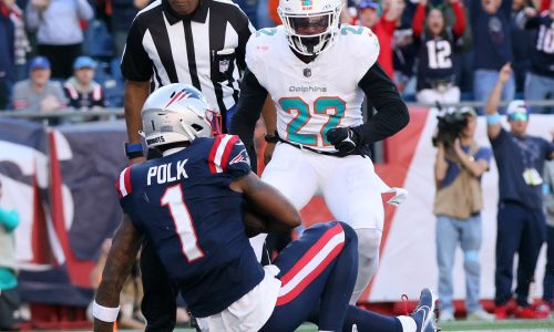 Why Ja’Lynn Polk touchdown was overturned in Patriots’ loss to Dolphins