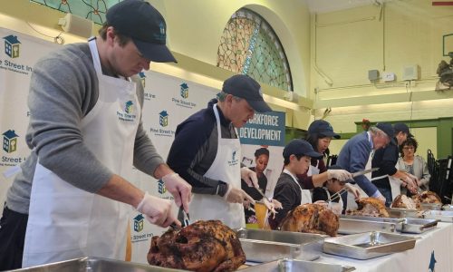 Charlie McAvoy delivers pies, Mayor Wu showcases turkey carving skills at Pine Street Inn