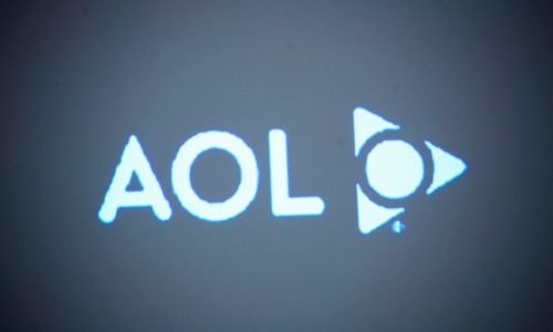 Elwood Edwards, the man behind the voice of AOL’s ‘You’ve got mail’ greeting, dies at 74
