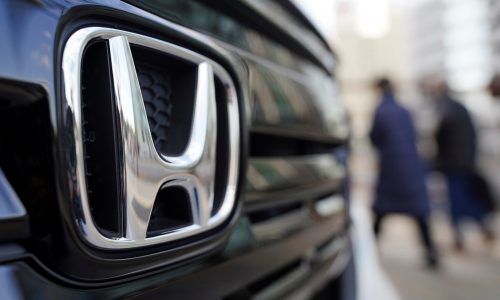 Ticker: Wall Street rolls higher; Feds probe engines on 1.4M Hondas 