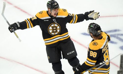 Brad Marchand redeems himself in 4-3 OT win over Calgary