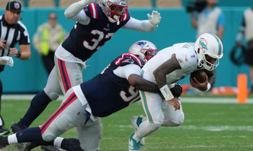 Patriots DL Christian Barmore tallies first sack since blood clots diagnosis