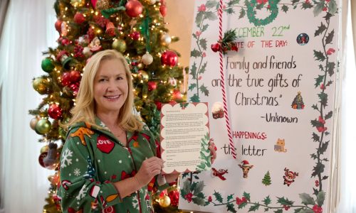 Angela Kinsey on making “Confessions of a Christmas Letter:” It’s for mom