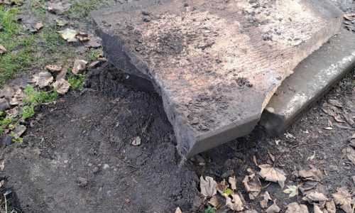 Bah, humbug! Vandal smashes Ebenezer Scrooge’s tombstone used in ‘A Christmas Carol’ movie