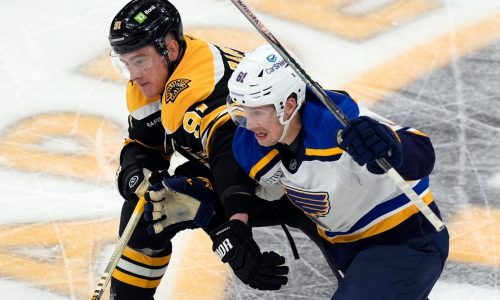 Bruins fail to show up, lose 3-2 in overtime to Blues