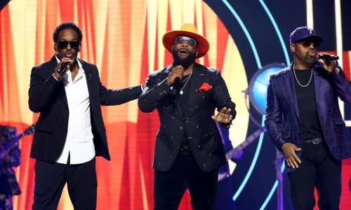A Boyz II Men biopic has been announced