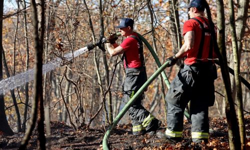 100 Massachusetts brush and wildland fires reported in a week: ‘A heightened level of danger’