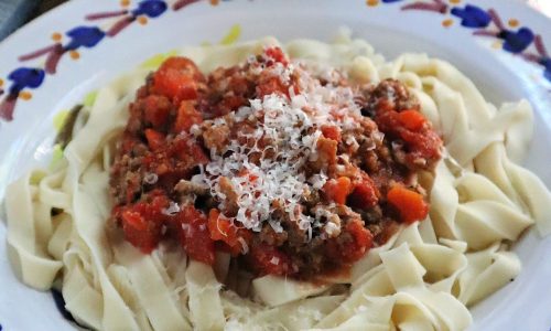 Recipe: Invigorate your fall senses with fresh pasta in Bolognese sauce