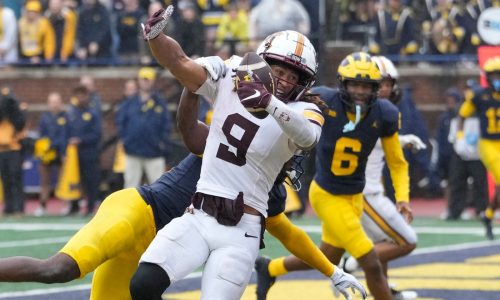 Underrated? Gophers receiver Daniel Jackson can join elite club of Big Ten receivers this month