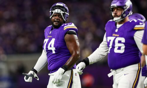 Vikings lose left tackle Cam Robinson, linebacker Ivan Pace Jr. to injuries