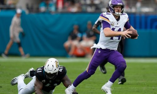 Vikings overcome Sam Darnold’s mistakes for ugly win over Jaguars