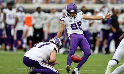 How the Vikings discovered new kicker Parker Romo