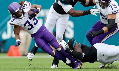 Vikings running back Aaron Jones on his rib injury: ‘I’ll be ready to go’