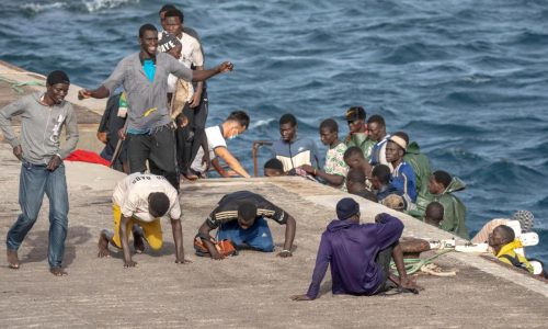 Spain will legalize hundreds of thousands of undocumented migrants in the next 3 years