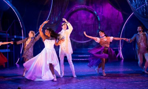 Theater review: Latte Da meets Rodgers and Hammerstein with Broadway’s ‘Cinderella’ refresh