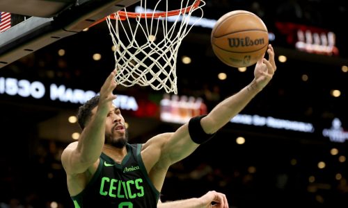 Jayson Tatum sinks 3-pointer at overtime buzzer to lift Celtics