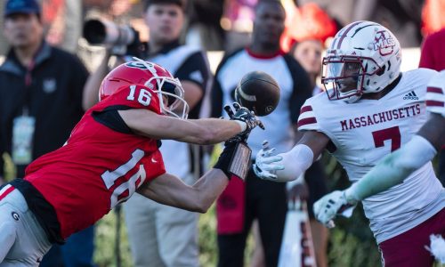 UMass falls 59-21 to eighth-ranked Georgia on the road