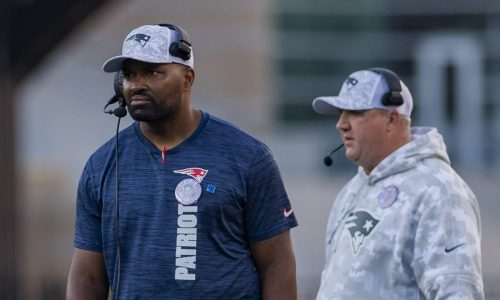 Callahan: Jerod Mayo’s lack of adjustments was glaring in Patriots’ loss to Rams