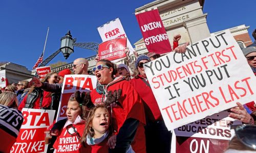 North Shore teachers strikes drag on into Wednesday