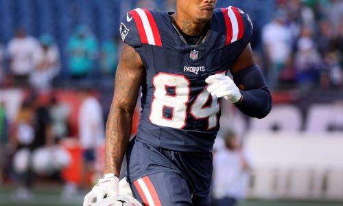 Patriots’ Kendrick Bourne still earns praise from Jerod Mayo after benching