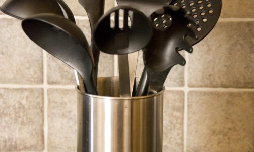 Your black plastic kitchen utensils aren’t so toxic after all. But you should still toss them, group says