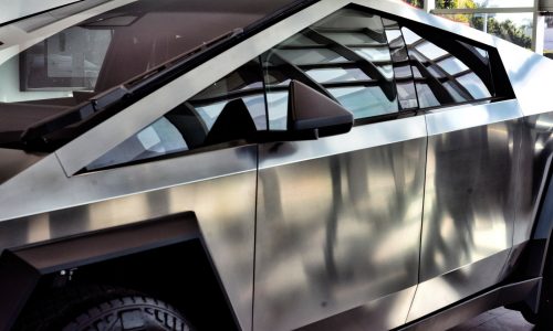 Ticker: Tesla recalling almost 700,000 vehicles due to tire pressure monitoring; California declared an emergency over bird flu