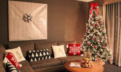 Want a great holiday vacation week? Keep the fun centered in Massachusetts