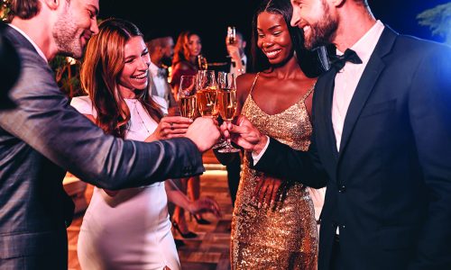 10 tips for throwing the best New Year’s Eve bash