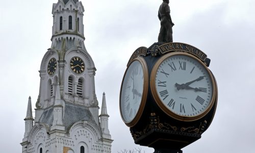 Schrager: Permanent daylight saving time worth it