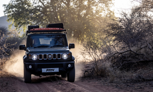 Mountains, city and sea, it’s yours to explore in the Jimny