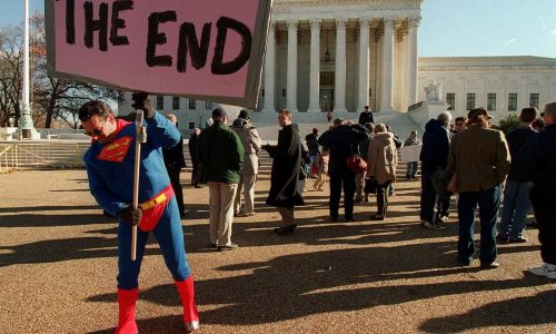 Today in History: December 12, Supreme Court issues Bush v. Gore decision