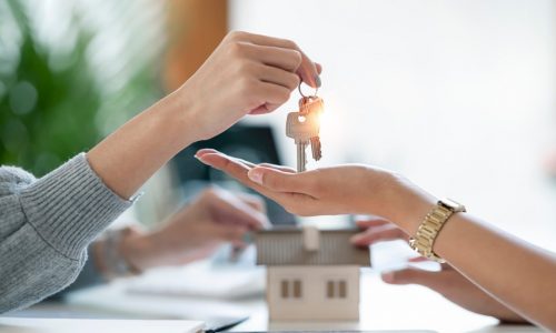 Buying a house in 2025: your how-to guide