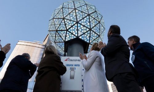 Times Square ball takes final test for New Year’s Eve