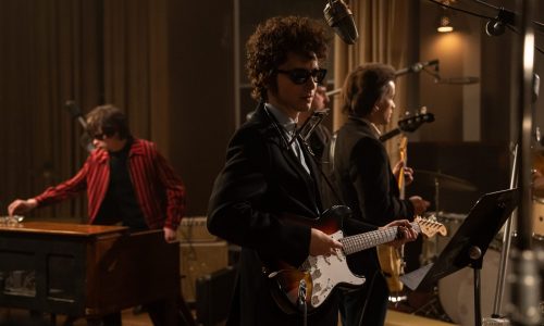 Review: Timothée Chalamet is the best thing about the Bob Dylan biopic ‘A Complete Unknown’