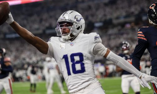 Dane Mizutani: All of Minnesota is behind Vikings legend Randy Moss in his fight against cancer