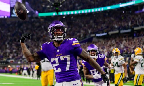 Cam Akers delivers clutch performance in Vikings’ win