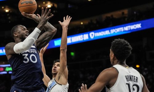 Timberwolves’ offensive issues persist in loss to Hawks